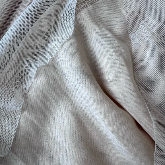 NWT! Lulus Romantic Moment Nude Mesh Maxi Dress Back Zip Lined Back Zip Size M - Picture 7 of 12